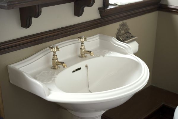 Porcelain Sink Restoration